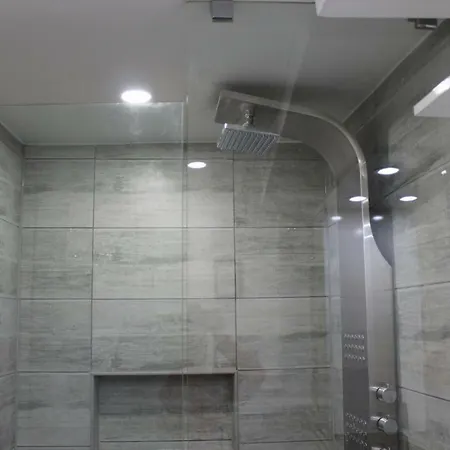 Fenix Guest house 3*